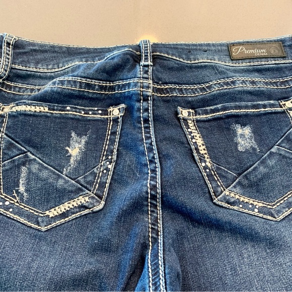 Jean Capris - Picture 4 of 4